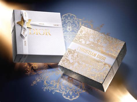 dior art of gifting clutch free gift|dior gift boxes.